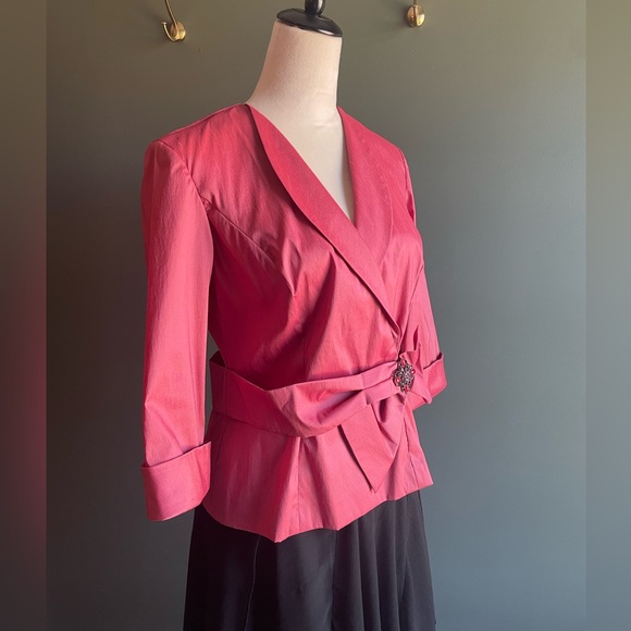 Alex Evening Formal Top - Picture 2 of 5